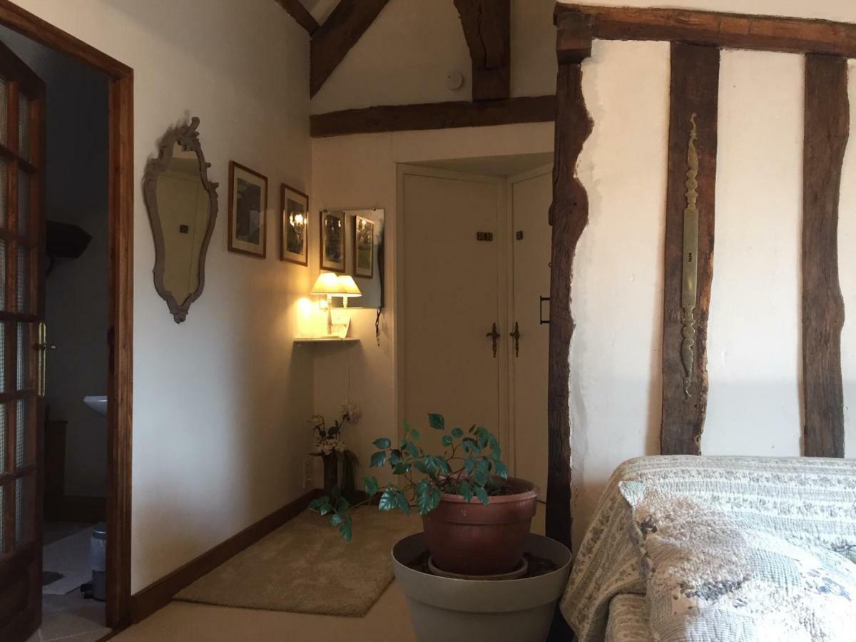 L'Ancien Presbytere D'Ardevon Eksteriør billede